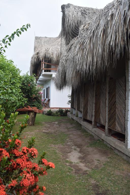 Palomino Breeze Hostal Luaran gambar
