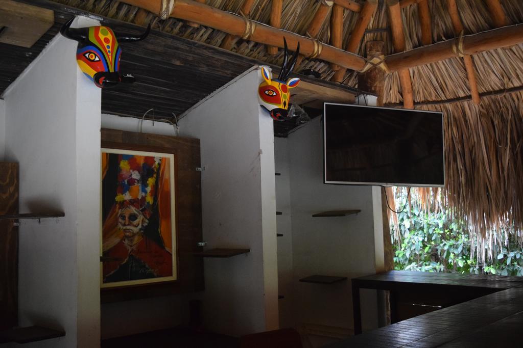 Palomino Breeze Hostal Luaran gambar