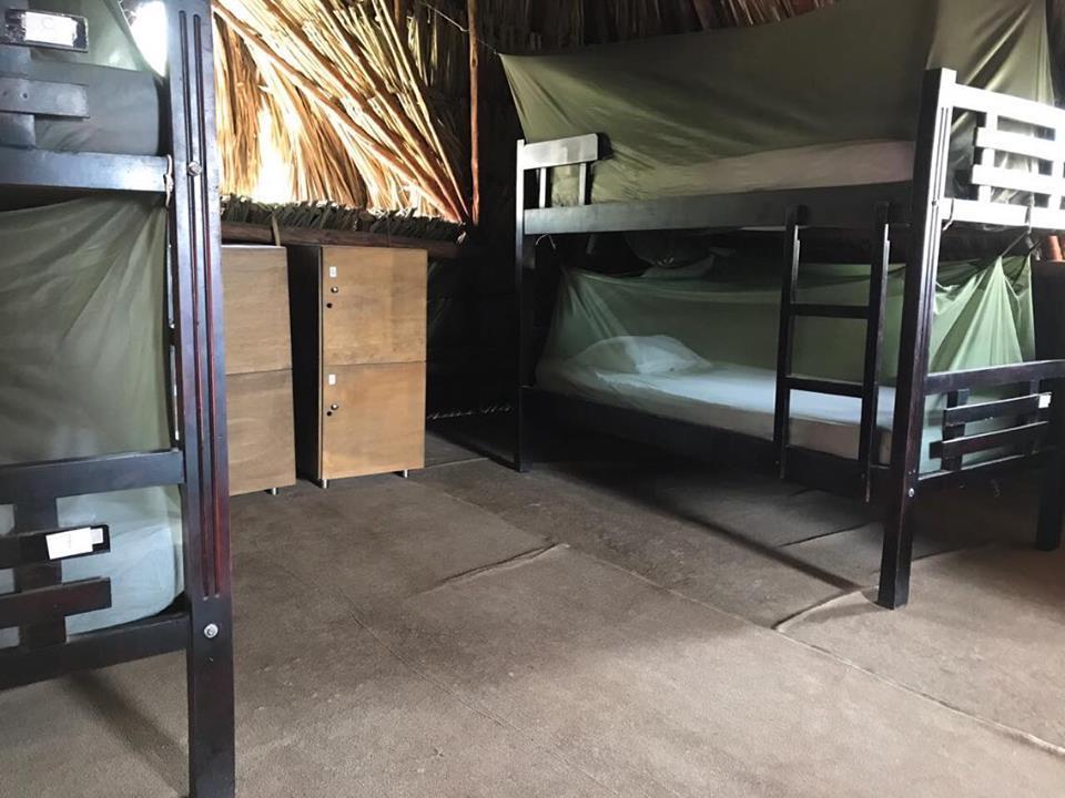 Palomino Breeze Hostal Luaran gambar